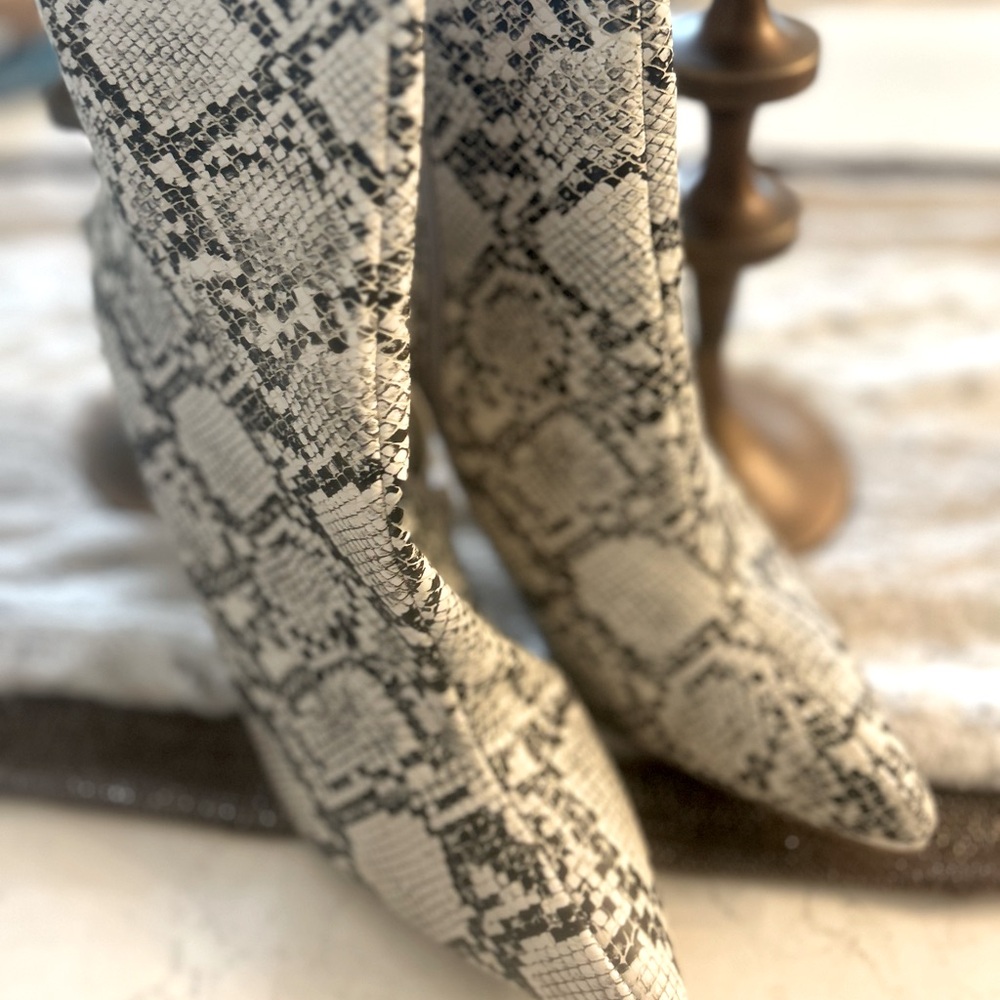 Fashion Nova- white/black snakeskin booties